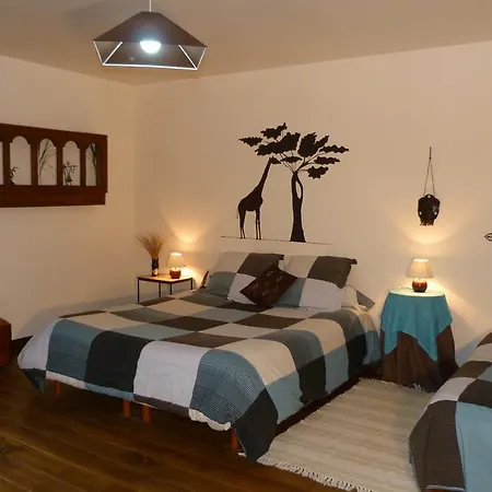 לינה וארוחת בוקר Le Moulin De 3*