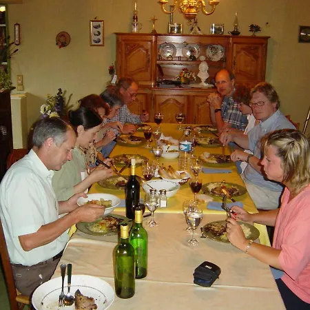 Le Moulin De לינה וארוחת בוקר 3*